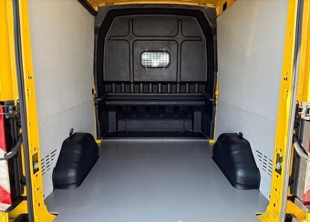 Ford transit L3H2 6 miestne 2.0TdCi/ 131 koni - 2021 - 9