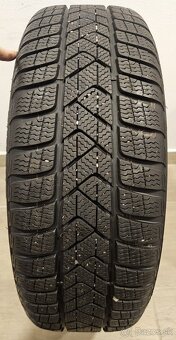 Špičková, orig. zimná sada VW - 5x112 r17 + 205/50 r17 - 9