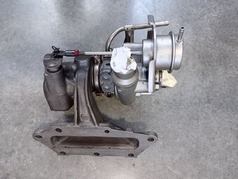 Renault Dacia 0.9 tce starter, turbo, kompresor klimatizacie - 9