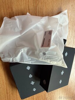 Dbrand robot city hracie karty - 9
