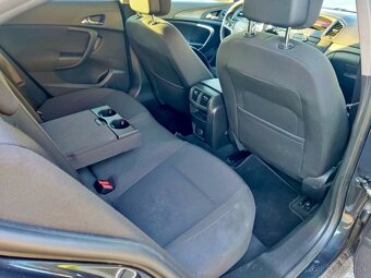 OPEL INSIGNIA - 9