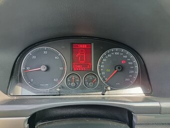 Volkswagen Touran 2.0 TDI 125kW DSG - 9
