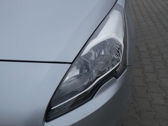 Peugeot 5008 2.0 HDI Allure, panorama - 9