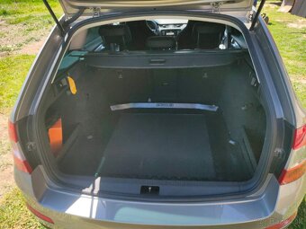 Škoda Octavia 3 2.0TDI 4x4 DSG - 9