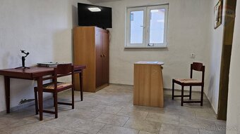Predaj dom 100 m2 na pozemku 761 m2 v obci Ivanka pri Nitre - 9