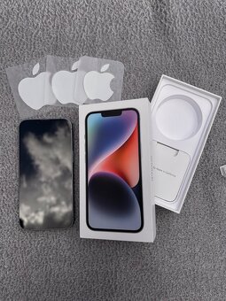 iPhone 14 128GB - modrá - 9