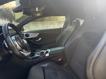 Mercedes-Benz C200 Coupe - 9