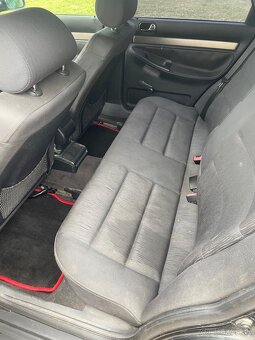 Audi A4 B5 1.9 tdi 81kw Nová STK - 9