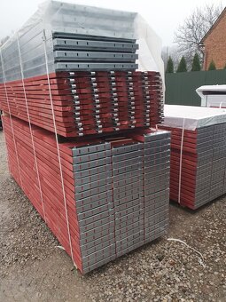 Lešenie fasádne nové 380m2 typ P70 6x60m - 9