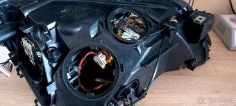 Bmw f01 svetlomet - 9