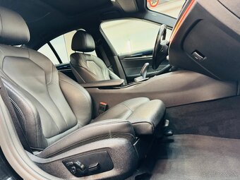 BMW G30 540i - 9