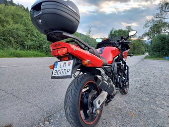 Yamaha fzs 600 fazer - 9