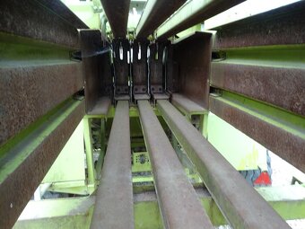CLAAS QUADRANT 1150 - 9