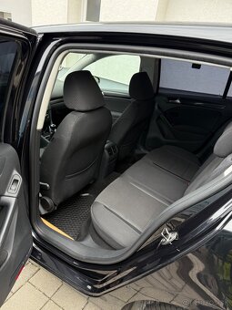 Volkswagen Golf 6 1.6 Benzín TOP STAV, Slovenské, Servisná H - 9