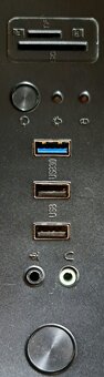 Predám estetický Herný počítač s AMD Ryzen 5 5500 - 9