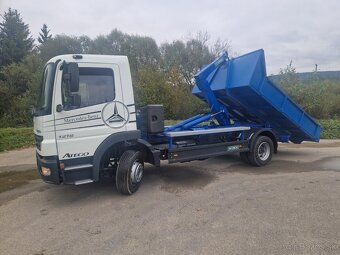 Mercedes Atego 1218 hákový nosič kontajnerov - 9