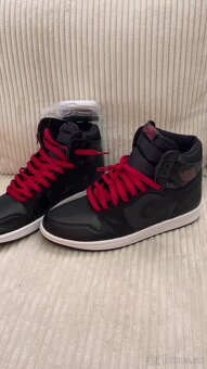 Nike Air Jordan 1 High OG Black Satin - 9