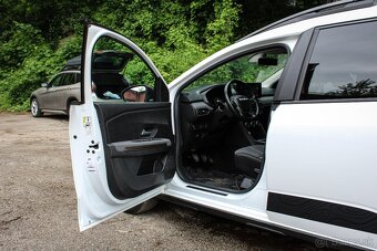 Dacia Jogger 1.0 TCe 100k ECO-G Extreme 7 miest - 9