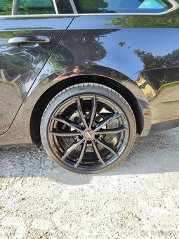 -Disky 8Jx19, ET45, 5 x 112 s pneu Dunlop 225/35 R19 88Y - 9