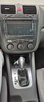 Predám VV Golf V - 9