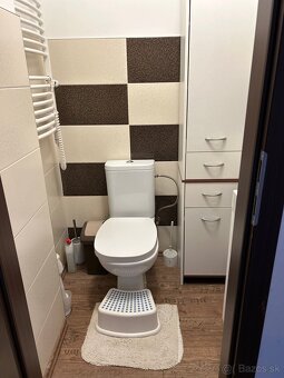 Prenájom nehnuteľnosti 4 izbový dom - 9