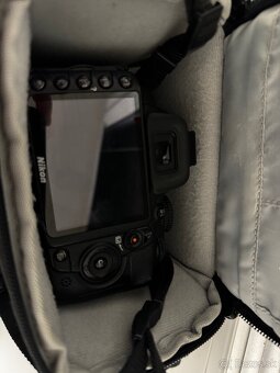 Nikon D3100 + objektív + nabíjačka - 9