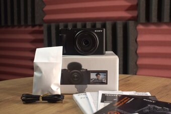 Sony ZV-1F - 9