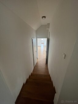 Luxusný 3+1 byt na námestí Spišská Nová Ves. - 9