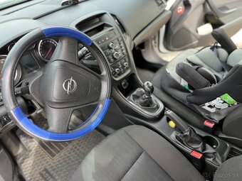 Predám Opel astra j 1,4 2012 - 9