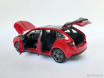 1:18 - Škoda Rapid Spaceback - 1:18 - 9