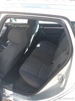 Peugeot 407sw 2.0hdi 100kw - 9