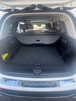 Mercedes GLB - 9