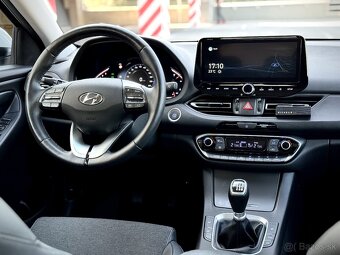 Hyundai i30 fastback 1.5 T-GDI MHEV STYLE - 9