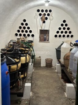 "ZNÍŽENÁ CENA" Rekreačný dom s veľkým pozemkom na predaj - 9