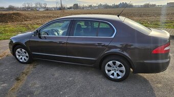 Skoda superb 1.4tsi - 9