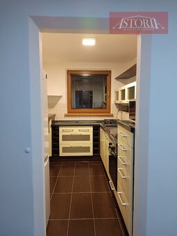 PRENÁJOM Krásny priestranný 3 izbový byt Martin - Košúty ul. - 9