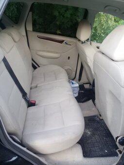 Mercedes-Benz w169 1.7 benzín - 9