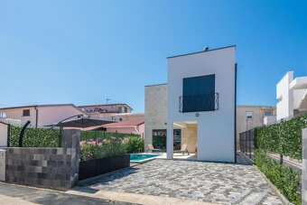 Luxusný dom s vyhrievaným bazénom, Chorvátsko ostrov VIR - 9