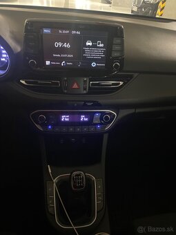 Hyundai i30 combi 1.5 TGDI Family r.v. 12/2020 - 9