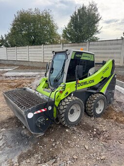 Šmykom riadený nakladač - 9