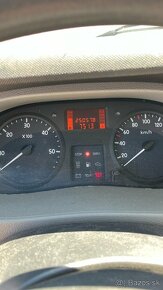 Renault Master 2,5 dci nová STK - 9