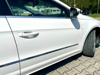 Volkswagen Passat 2.0 TDI Highline - 9
