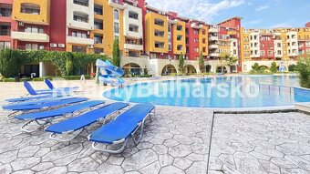 Studio (1+kk) o výměře 40 m² s balkonem s výhledem na bazén - 9