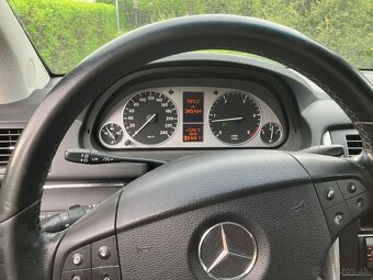 MERCEDES BENZ B 200 CDI W245 - 9