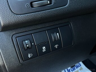 Kia VENGA SK 1.4 Benzín - 9