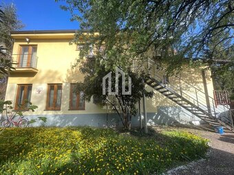 NA PRENÁJOM kancelárie v RD, samostatný byt a vínna pivnic - 9