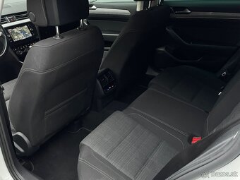 Volkswagen Passat b8.5 variant 2.0TDI EVO automat - 9