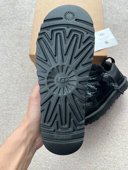 Ugg Lowmel Black 39 - 9