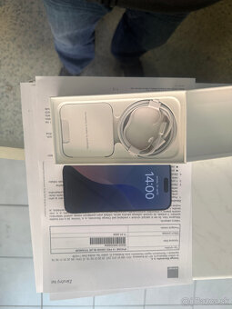 IPHONE 15 PRO 256GB - 9