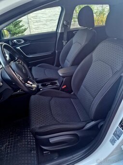 Kia Ceed SW - 9